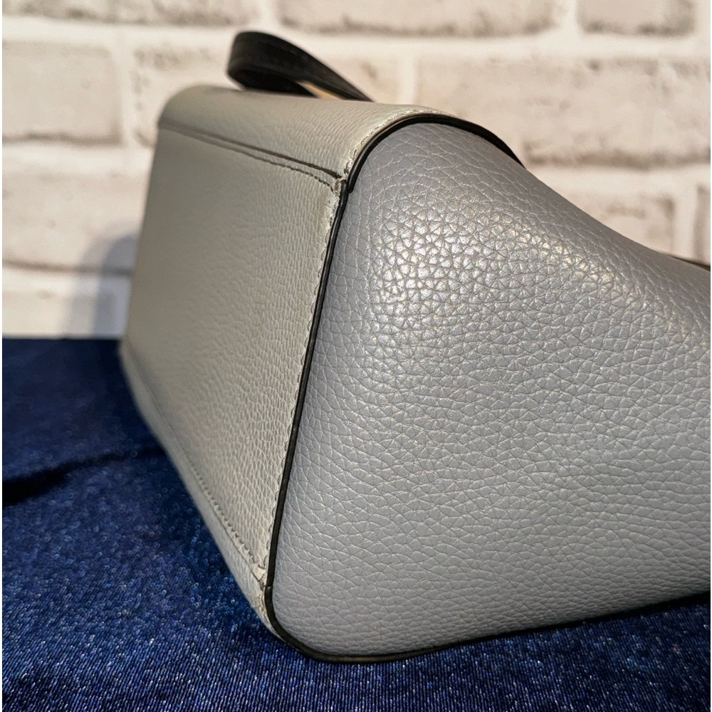 Michael Kors Kimberly Tote style Pebble Leather - Picture 8 of 11